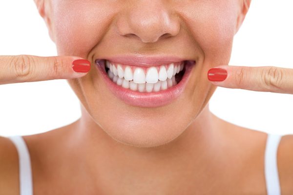 como-prevenir-las-caries-para-una-boca-sana Cómo prevenir las caries para conseguir una sonrisa bonita.